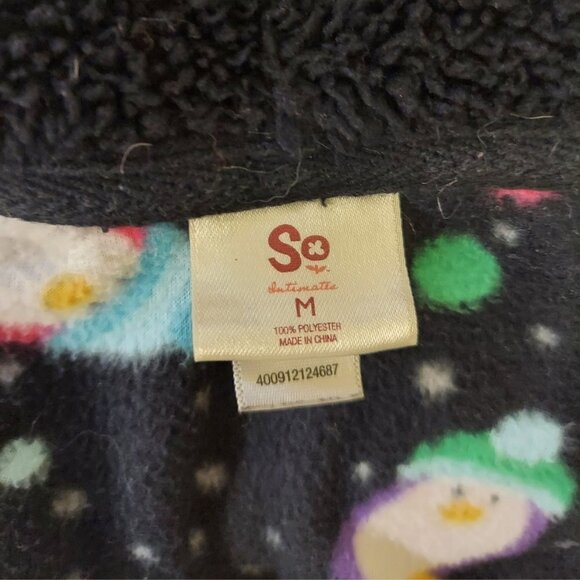 SO Intimates Soft Fuzzy Hoodie Black with Multicolor Penguins - Picture 5 of 6